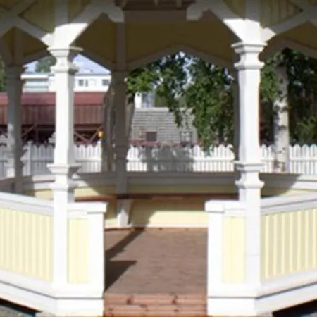 Sandels Moekit & Talot